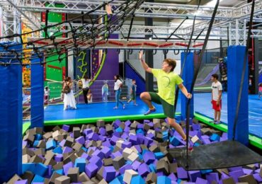 Parques de trampolins que vão pôr toda a família aos saltos!