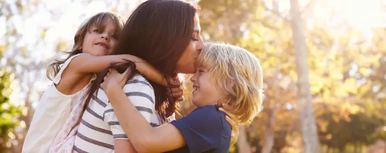 7 Estratégias para uma vida mais leve e harmoniosa enquanto mãe