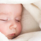 bebe-dormir-610
